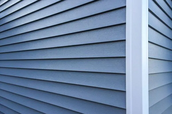 Why You Should Hire a Professional to Install Siding - Roofing Nampa, ID