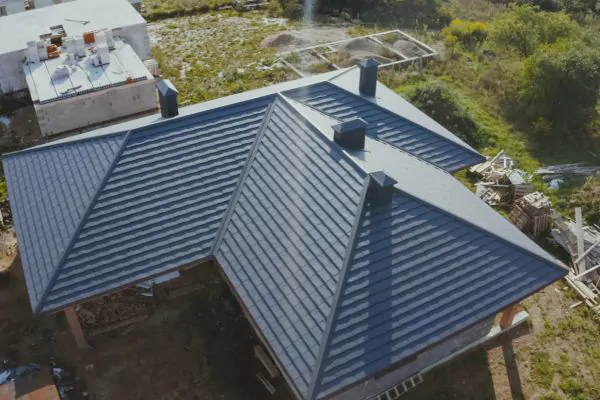 Pros and Cons of Metal Roofs - Roofing Nampa, ID